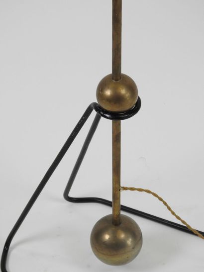 Lampadaire articulé à balancier, le fût en...