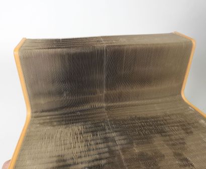Chischen SHIU (XXe).
Fauteuil accordéon extensible...