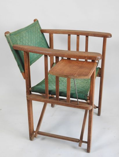 CLAIRITEX, XXe.
Trois chaises pliantes en...