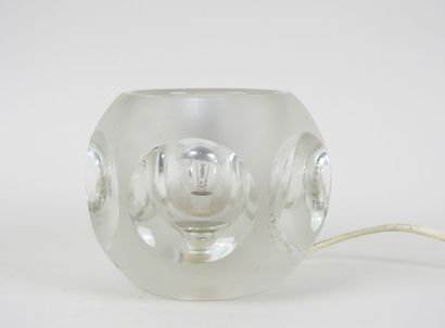 PEILL & PUTZLER (XXe)
Lampe boule en verre...