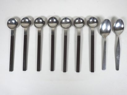 Raymond LOEWY (1893-1986) pour AIR FRANCE.
Ensemble...