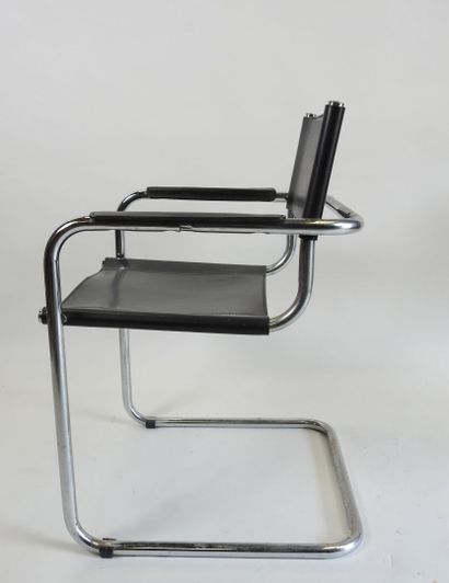 Marcel BREUER (1902-1981), dans le goût de.
Fauteuil...