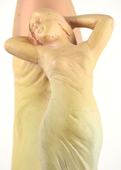 Delphin MASSIER (1836-1907) à VALLAURIS.
Aiguière...