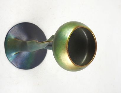 Vilmos ZSOLNAY (1840 - 1900)
Vase en céramique...