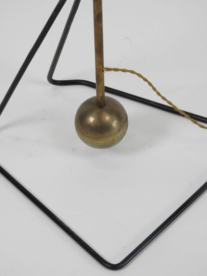 Lampadaire articulé à balancier, le fût en...