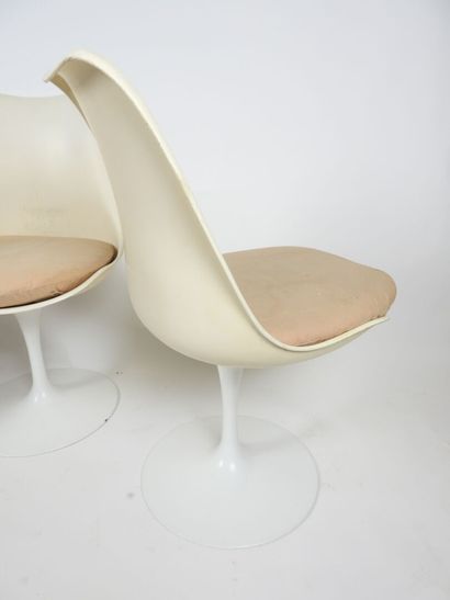 Eero SAARINEN (1910-1961), pour KNOLL International.
Suite...