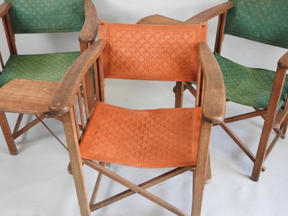CLAIRITEX, XXe.
Trois chaises pliantes en...