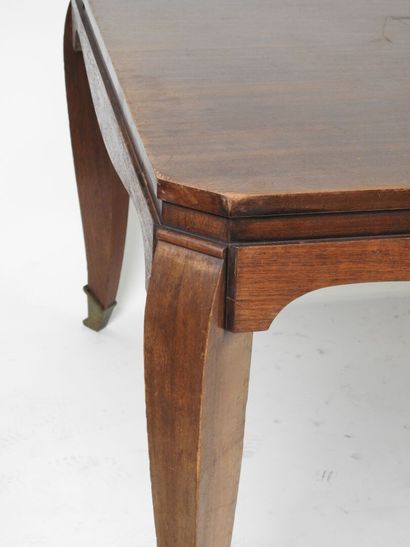 Jean PASCAUD (1903-1996) dans le goût de.
Table...