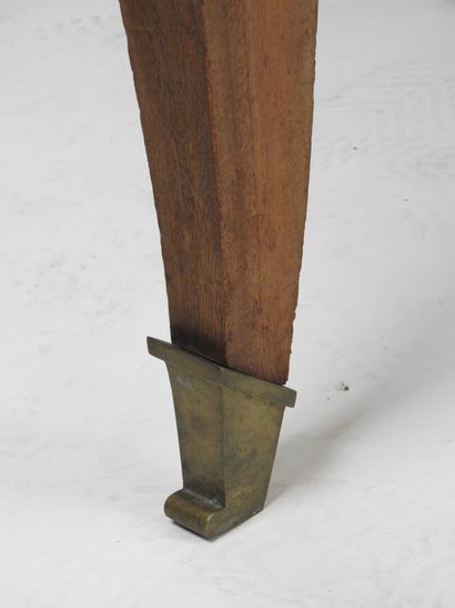 Jean PASCAUD (1903-1996) dans le goût de.
Table...