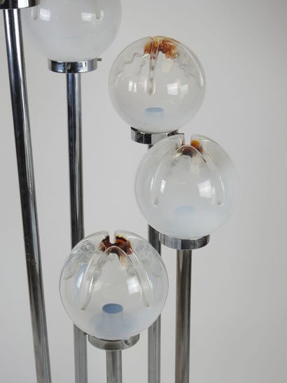 MAZZEGA MURANO.
Lampadaire à cinq lumières,...