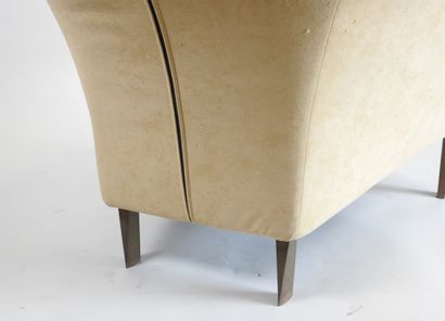 LIGNE ROSET éditeur, XXe.
Fauteuil modèle...