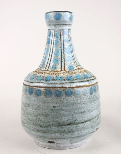 École XXe.
Vase en céramique émaillée à décor...