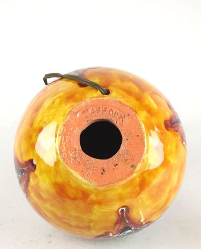 Raymond RAFFOUR (1901-1988).
Lampe boule...
