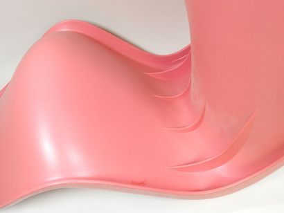 Verner PANTON (1926-1998), d'après.
Chaise...