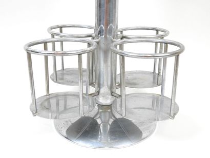 Porte bouteilles en métal tubulaire chromé...