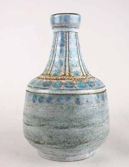École XXe.
Vase en céramique émaillée à décor...