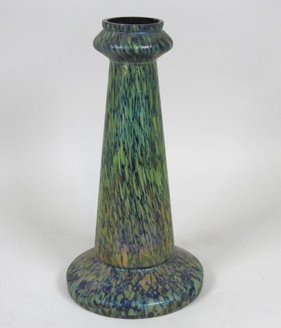 LOETZ, dans le goût de.
Paire de vases en...