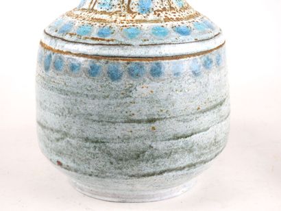 École XXe.
Vase en céramique émaillée à décor...