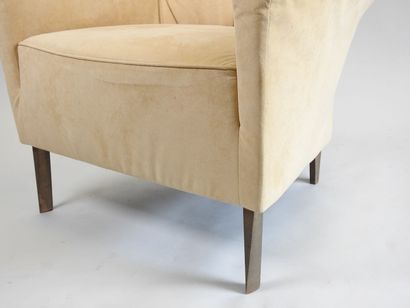 LIGNE ROSET éditeur, XXe.
Fauteuil modèle...