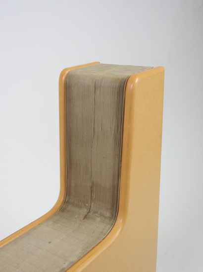 Chischen SHIU (XXe).
Fauteuil accordéon extensible...