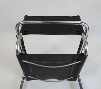 Marcel BREUER (1902-1981), dans le goût de.
Fauteuil...