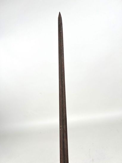 France, Restoration (1814-1830).
Socket bayonet...