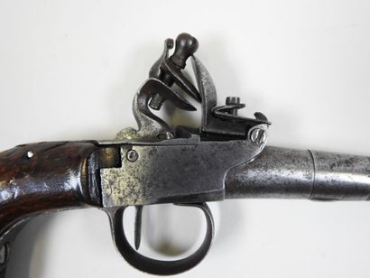 France, late 18th century.
Flintlock travel...