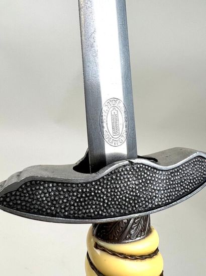Germany, 2nd GM.
LW model 37 dagger.
Aluminum...