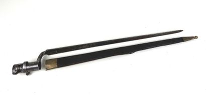 France, Restoration (1814-1830).
Socket bayonet...