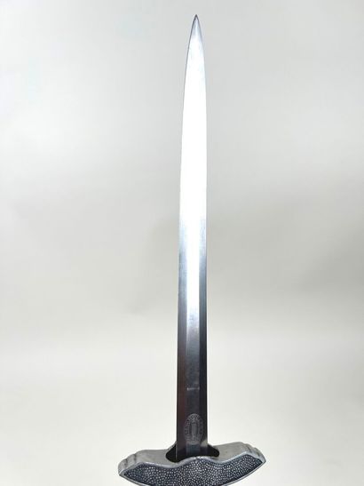 Germany, 2nd GM.
LW model 37 dagger.
Aluminum...