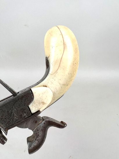 Belgium, circa 1840.
Fine pair of Liège-made...