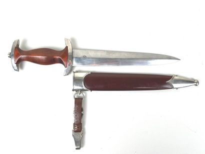Germany, 2nd World War.
SA model 1933 dagger.
Slightly...