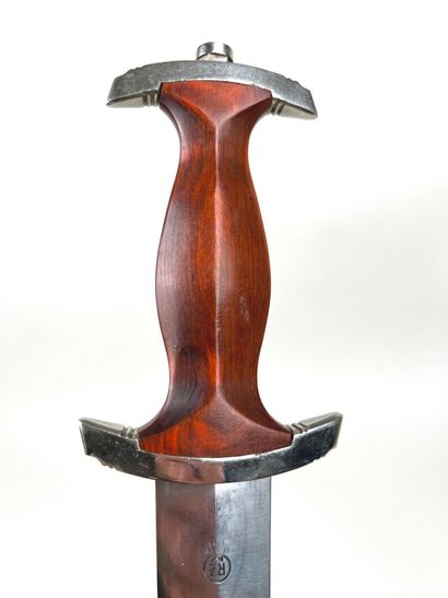Germany, 2nd World War.
SA model 1933 dagger.
Slightly...