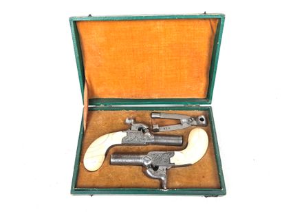 Belgium, circa 1840.
Fine pair of Liège-made...