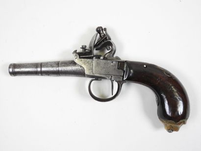 France, late 18th century.
Flintlock travel...