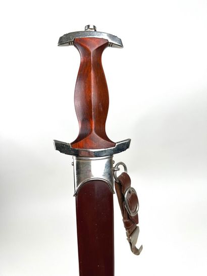 Germany, 2nd World War.
SA model 1933 dagger.
Slightly...