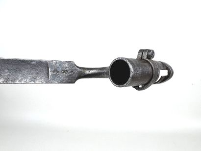 France, Restoration (1814-1830).
Socket bayonet...