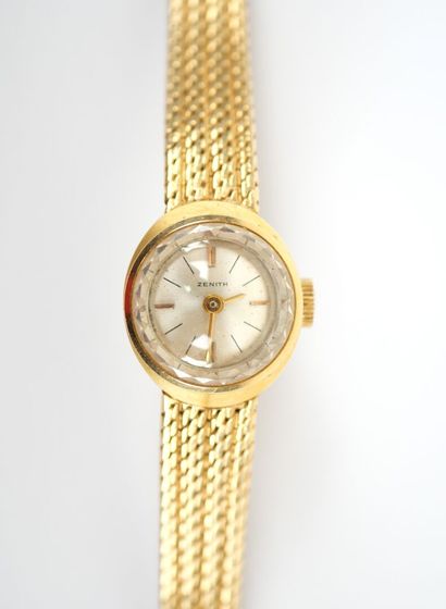 ZENITH. 
Montre de dame, le boîtier circulaire...