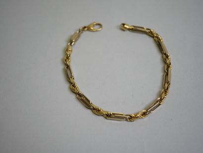 Curb 2 gold 18 cm.
C 14.28 g.