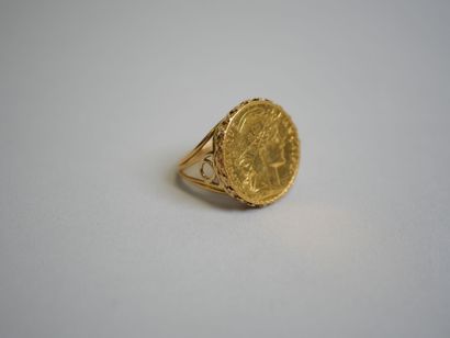 Gold ring 20 frs au Coq TDD 54.
C 9,89 g...