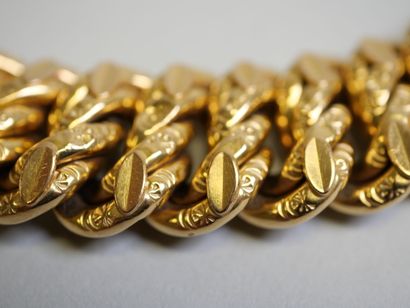 20 cm gold curb chain.
C? 46.99 g.