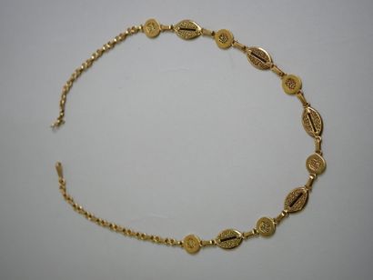 Gold necklace, 42 cm.
AC 29.63 g.