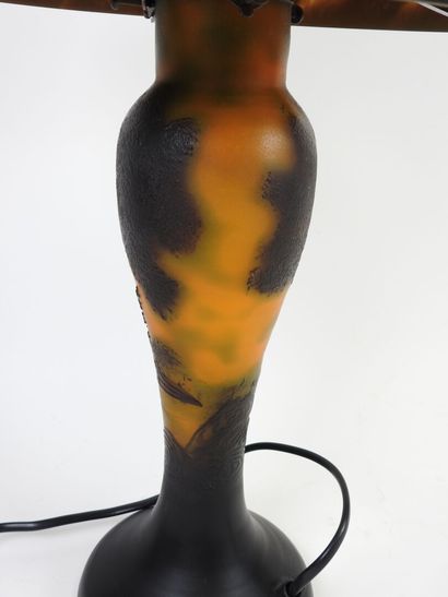 ÉTABLISSEMENTS GALLÉ (1904-1936), d'après.
Lampe...
