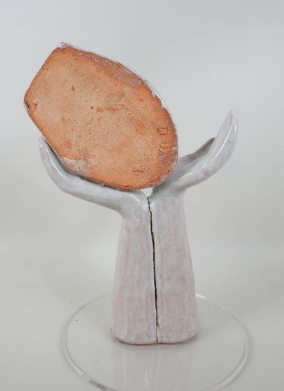 École XXe.
Visage dans les mains. 
Sculpture...