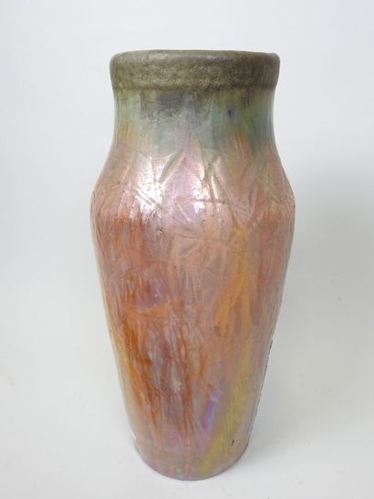 SCHENCK (XIXe, XXe).
Grand vase en faïence...
