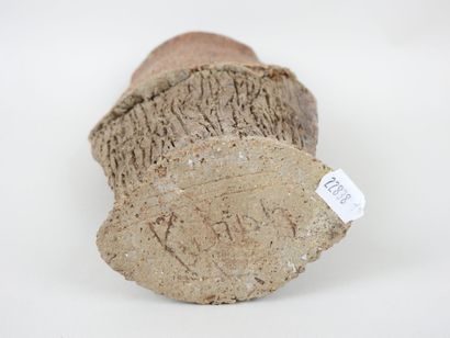 La BORNE.
Vase en céramique dans les tons...