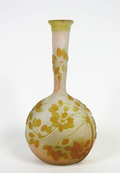 Émile GALLÉ (1846-1904).
Vase soliflore à...