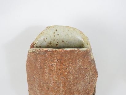 La BORNE.
Vase en céramique dans les tons...