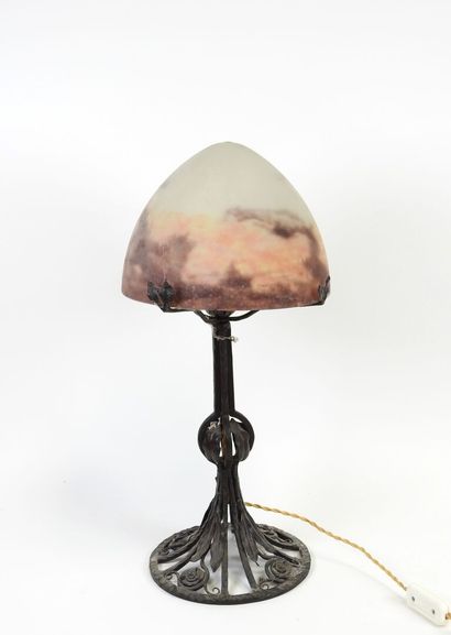 MULLER Frères à Lunéville.
Lampe champignon,...