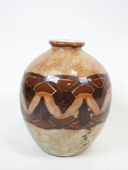 Camille THARAUD (1878-1956) à LIMOGES.
Vase...